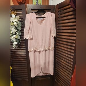 Vintage Pink Midi Mother of the Bride Dress